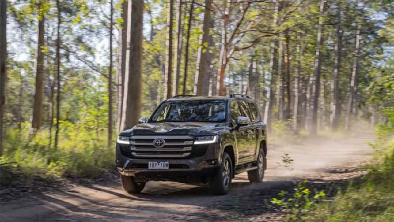 Toyota LandCruiser 300 Series vs Ford Ranger Should you buy a 4WD ute