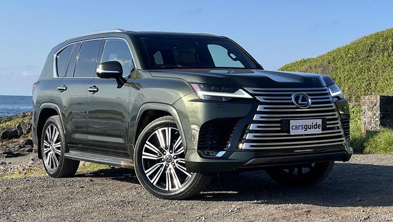 Lexus LX500d 2024 offroad review Toyota LandCruiser 300 twin and