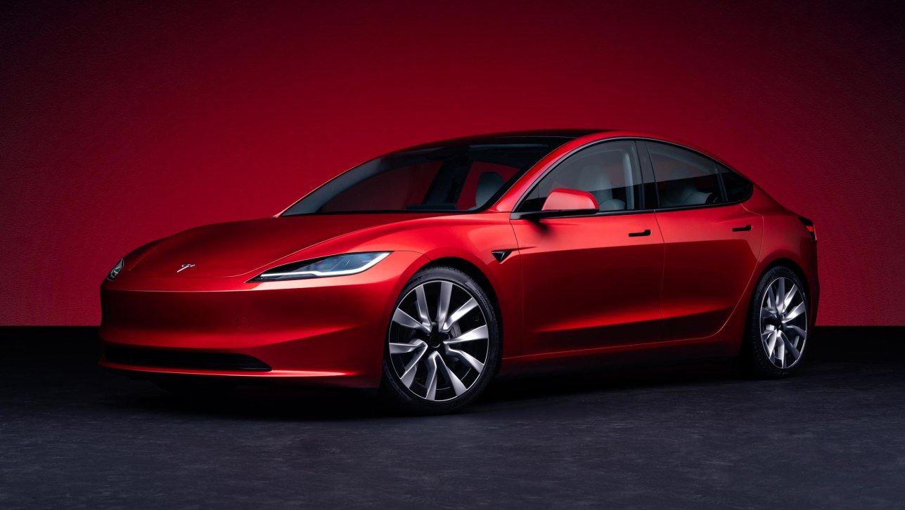 Details of the upcoming Tesla Model 3 Performance have been leaked in the source code of Tesla&#039;s website.