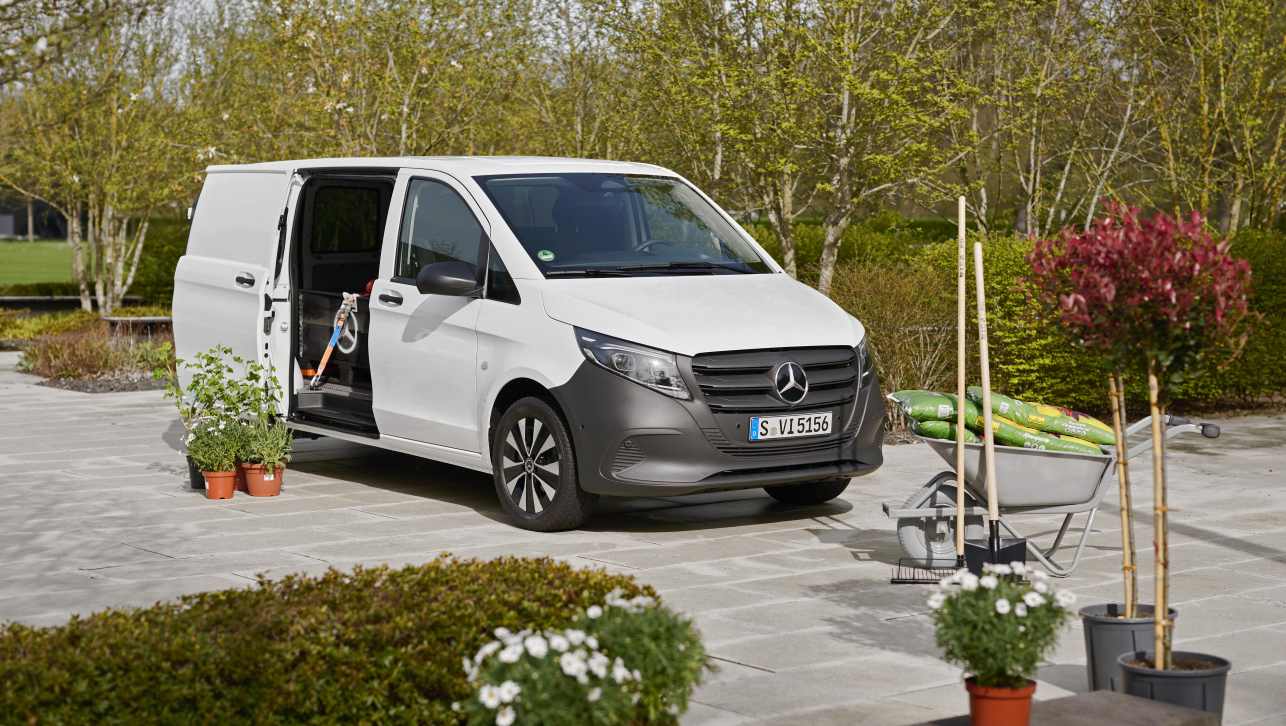 Custom vito vans clearance