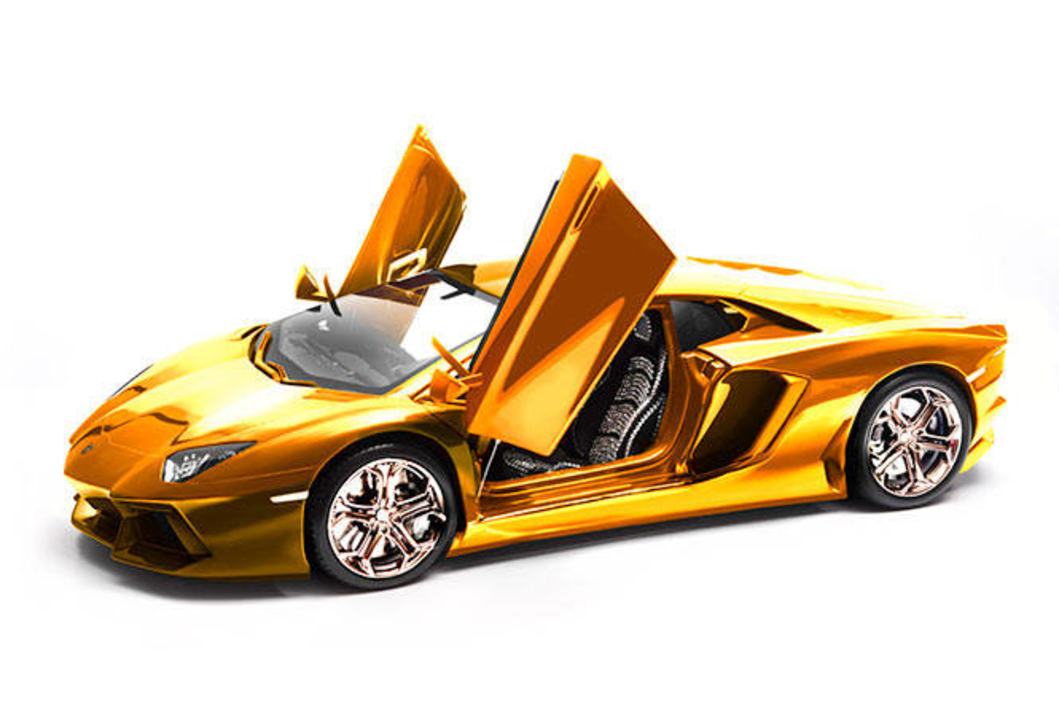 Luxury gold models 2025