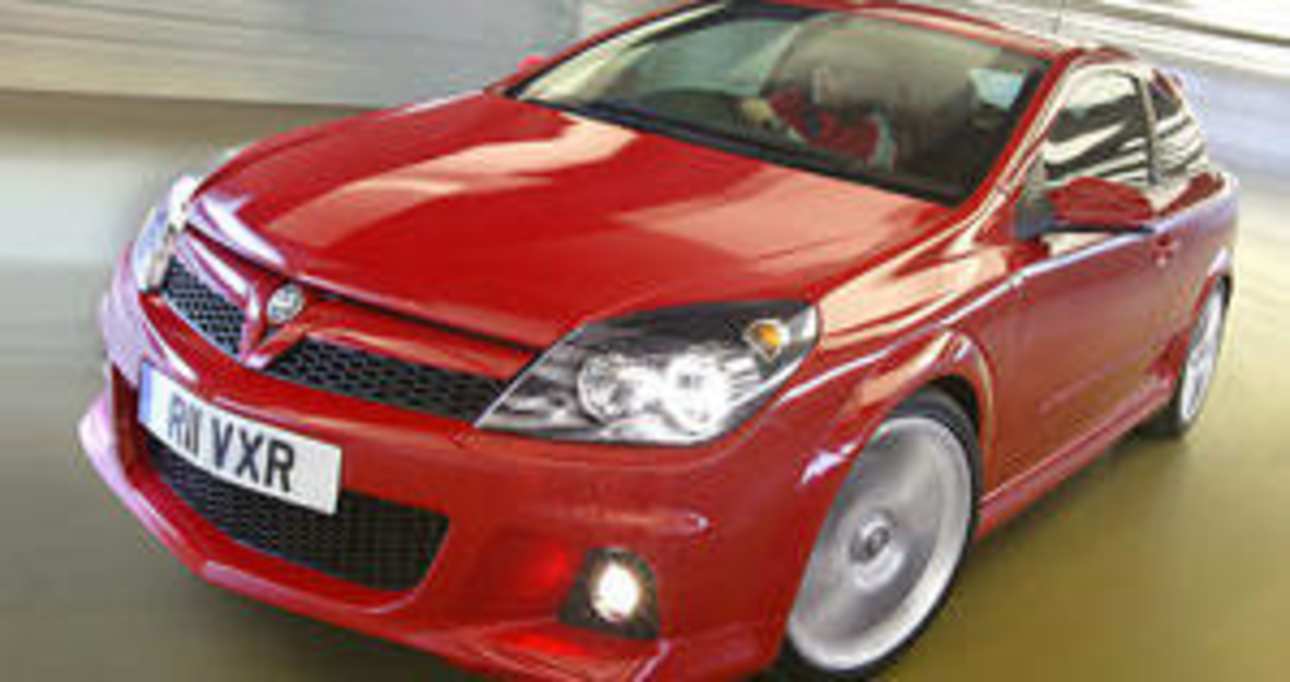 HSV Astra VXR 2007 Review CarsGuide