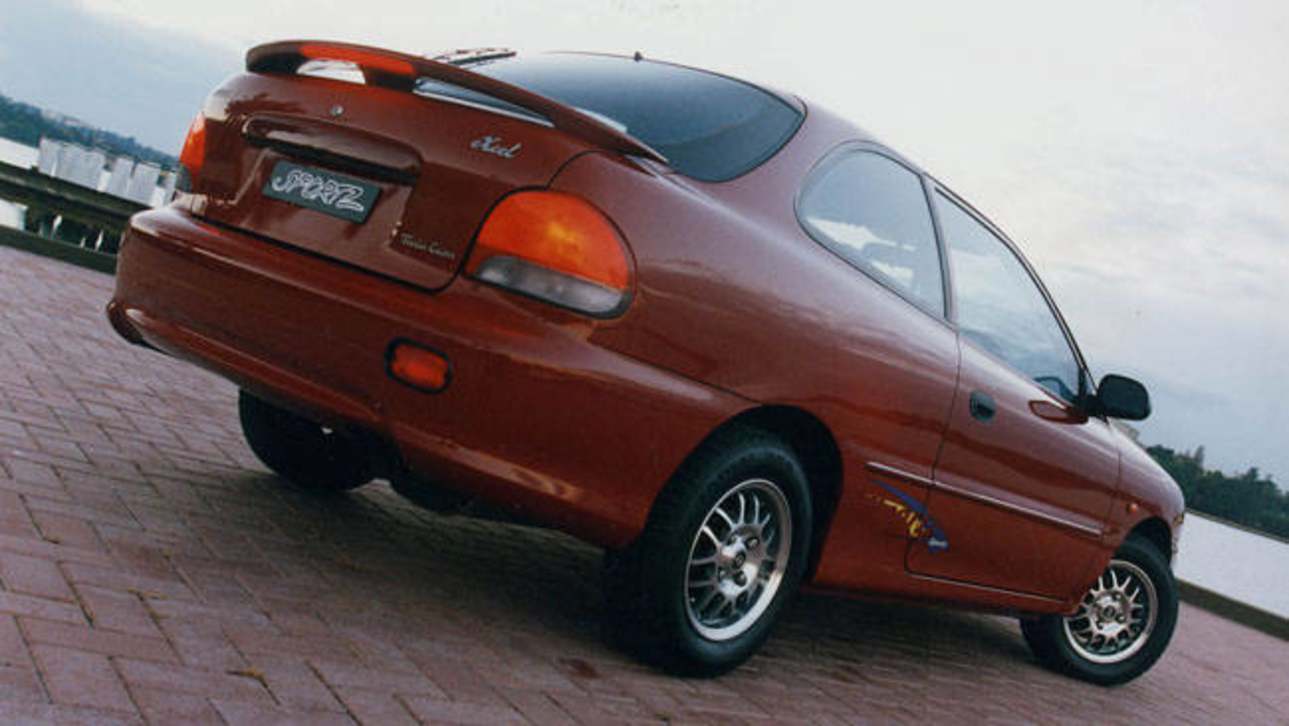1999 Hyundai Excel Sportz