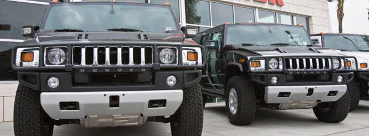 Hummer&#039;s size has made it a target for greenie activists, but Richards defends the vehicle.