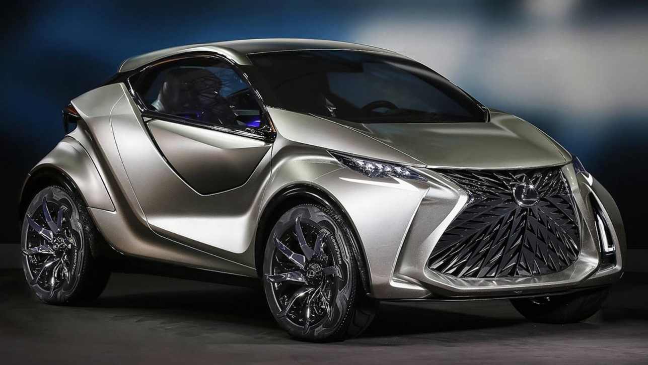 Hydrogen, not hybrid power, is the future says Lexus chief.