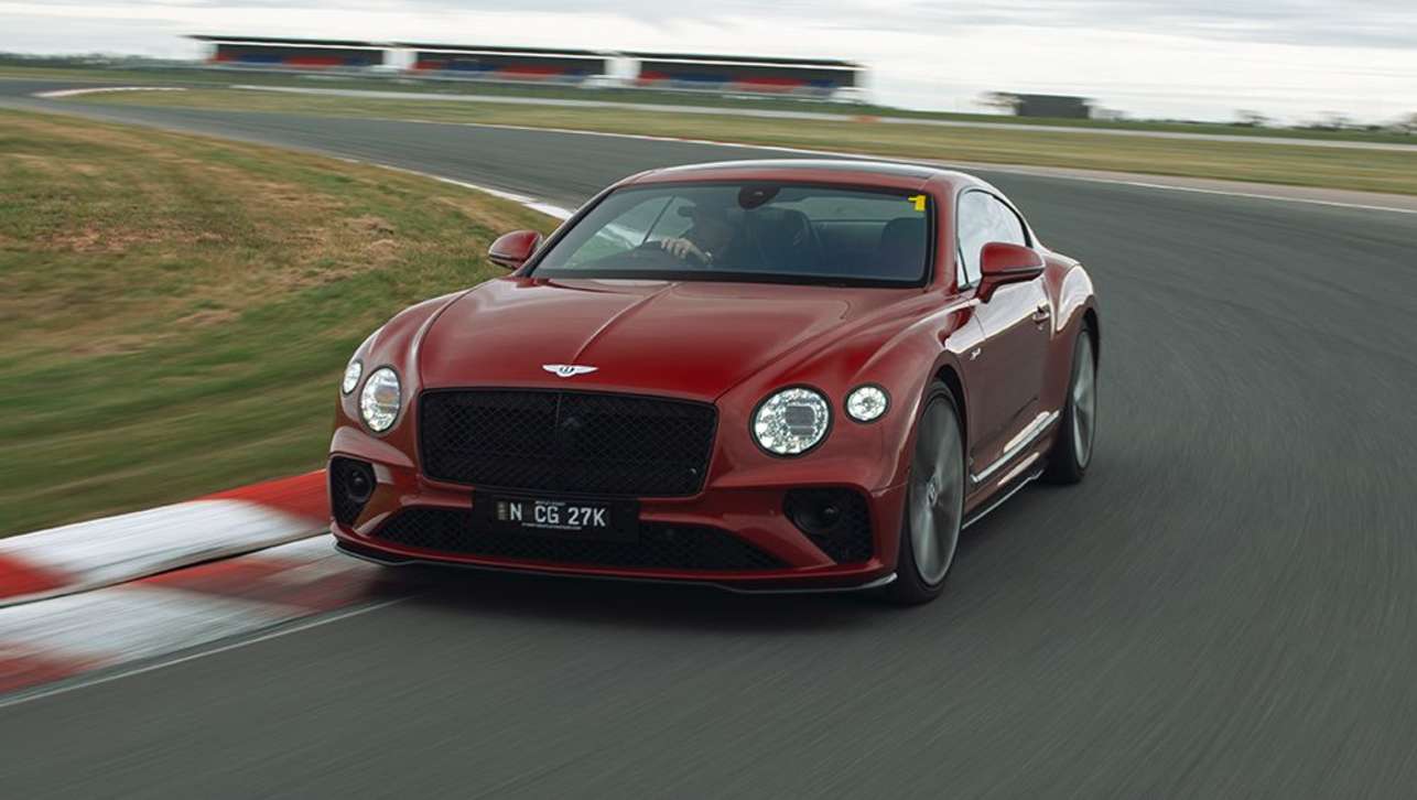 Bentley Continental GT Speed is ready for the track.