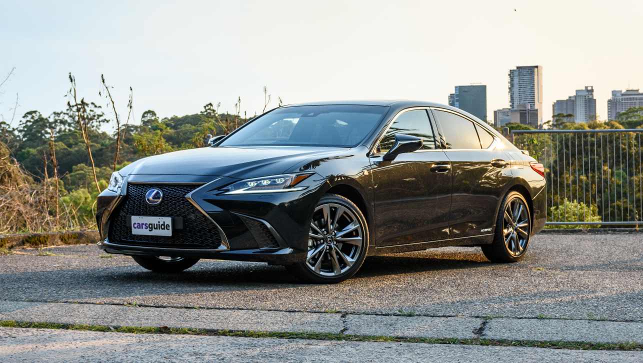 Lexus adds sporty styling to ES range with F-Sport variant.