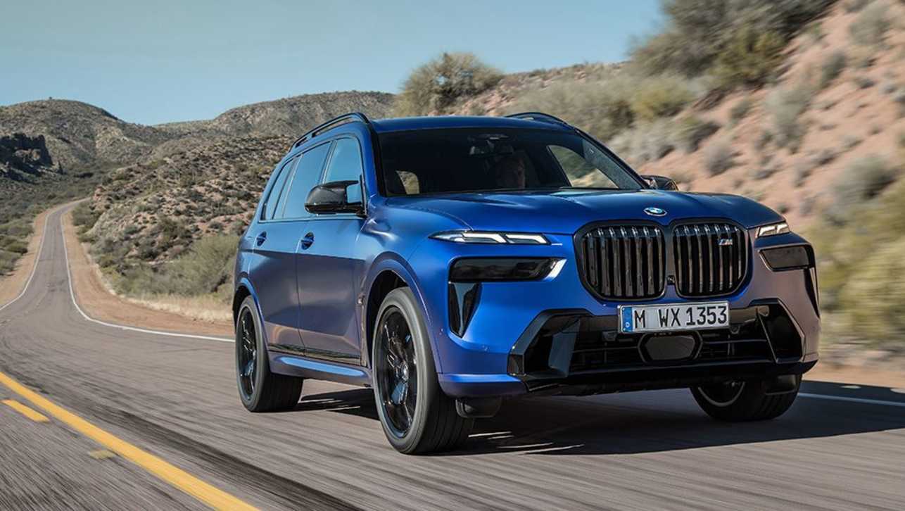 BMW&#039;s large X7 SUV gets the nip and tuck treatment. 