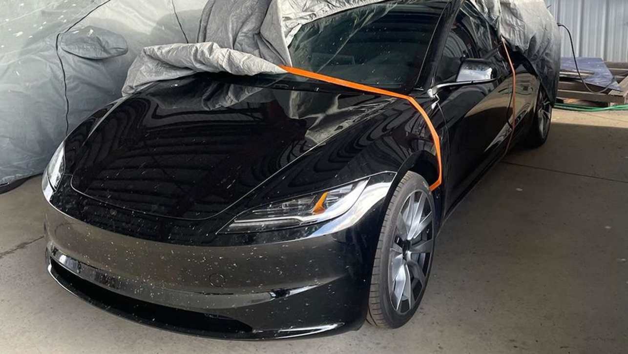 The Tesla Model 3 update is coming, and this car aligns with what we’re expecting to see. (Image: u/ffiarpg on Reddit)