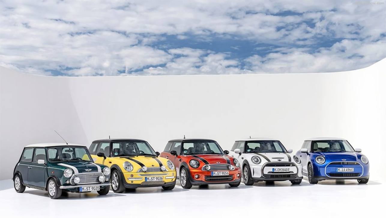 The all-new Mini Electric uses an advanced EV platform while the petrol versions will be a facelift of the existing models.