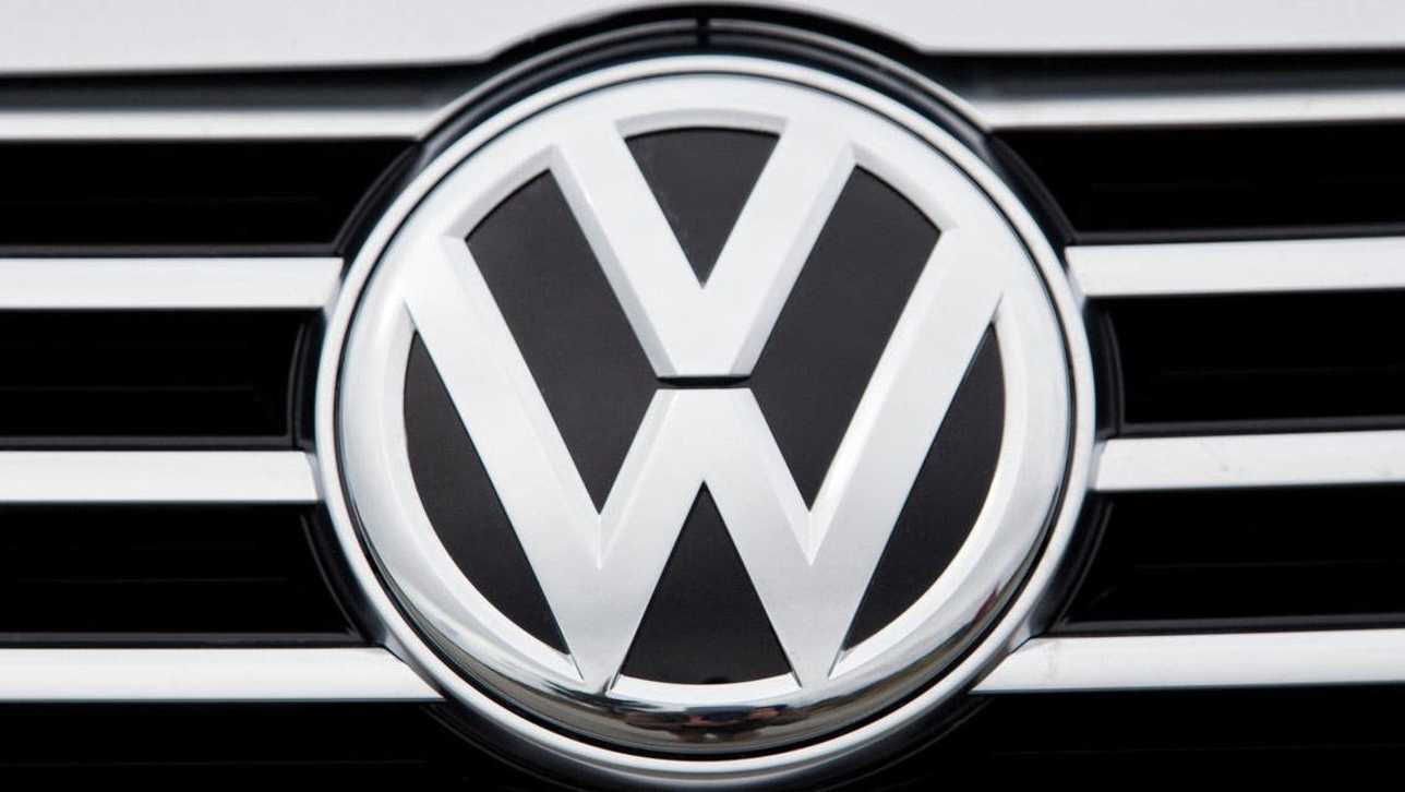 As the VW scandal enters its third week, why has it taken so long for the company to respond?