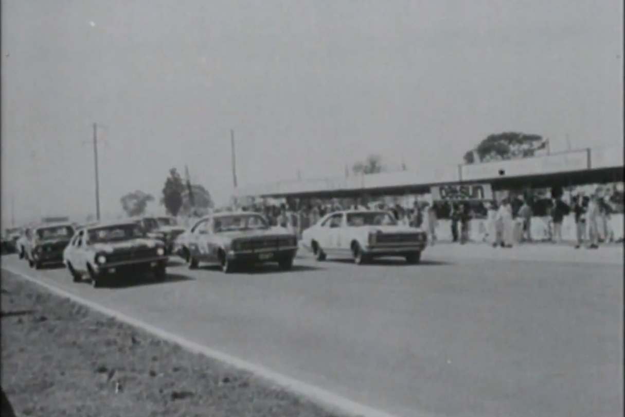 Holden was off to a promising start in 1968. (image credit: Super100MPH)