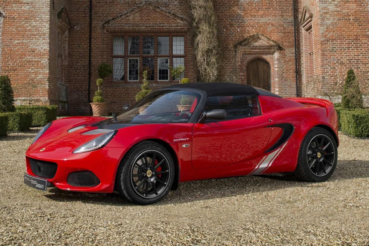 2017 Lotus Elise.