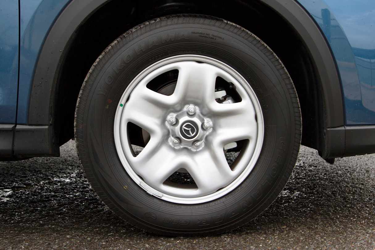 The CX-5 Maxx gets 17-inch alloy wheels as standard.