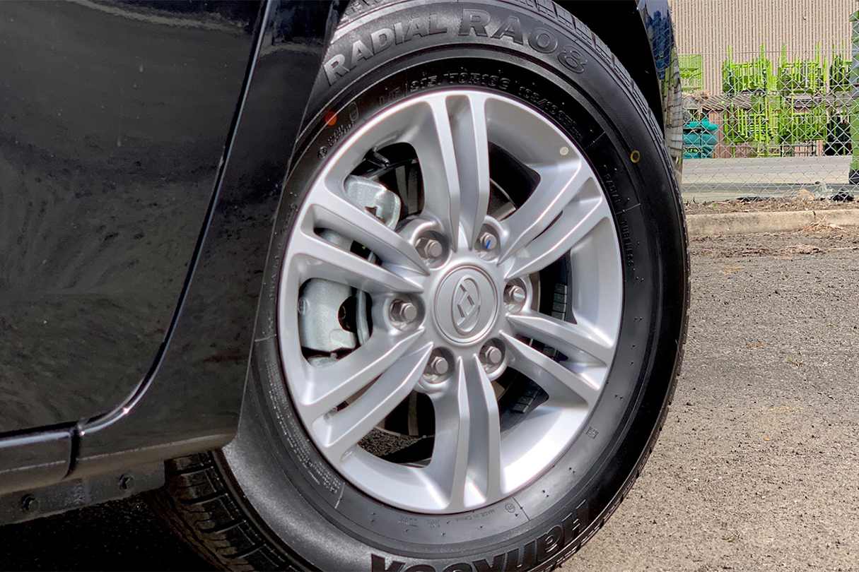 Our test car comes standard with 16-inch alloy wheels.