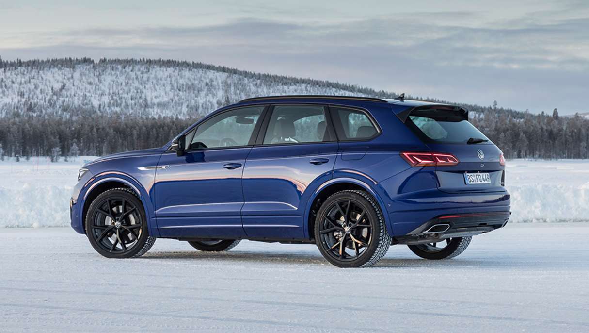 The Touareg R comes with the R-Line and Black Style packages as standard.
