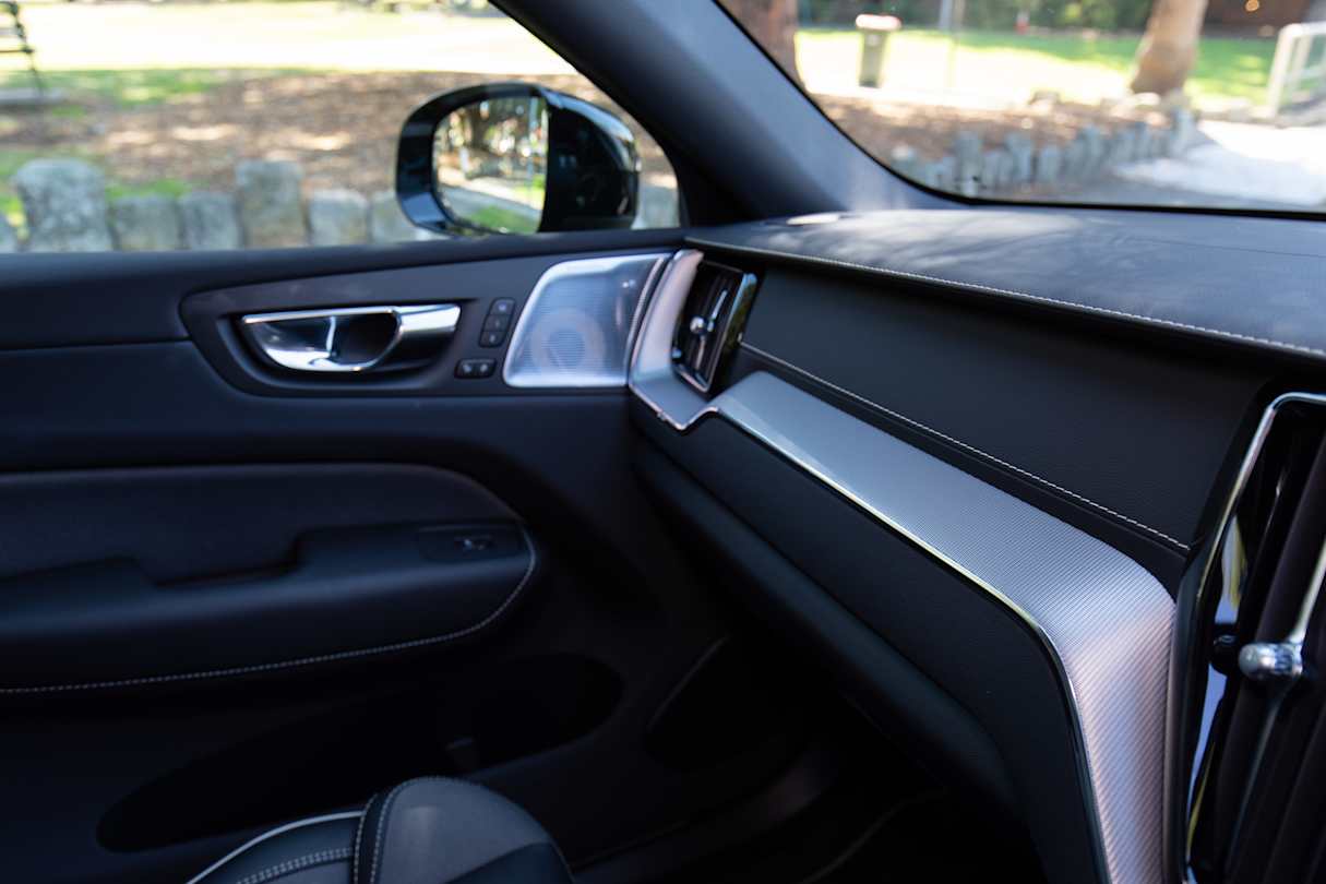 In this top-of-the-range model you’ll get Bowers & Wilkins speakers for a premium sound experience.