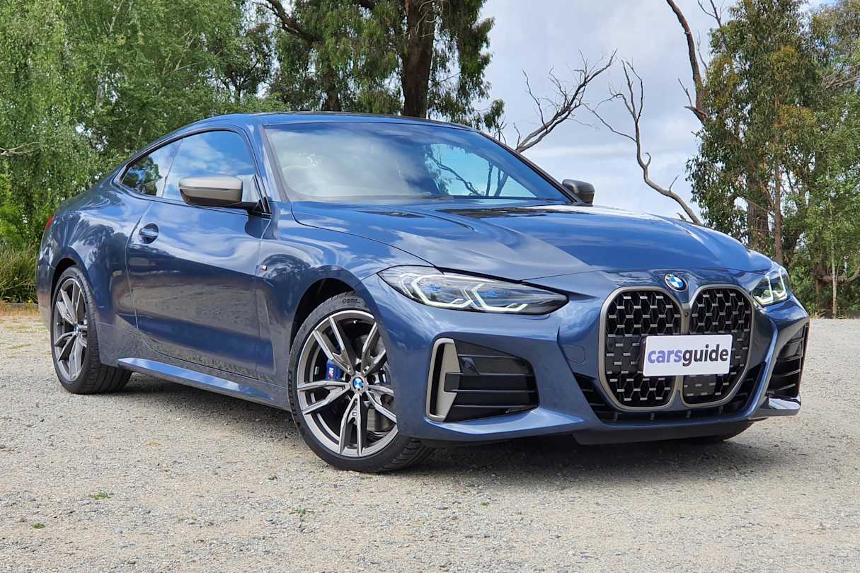 The high shoulder line and slim glasshouse add to the sportiness (pictured: 2021 4 Series M440i).