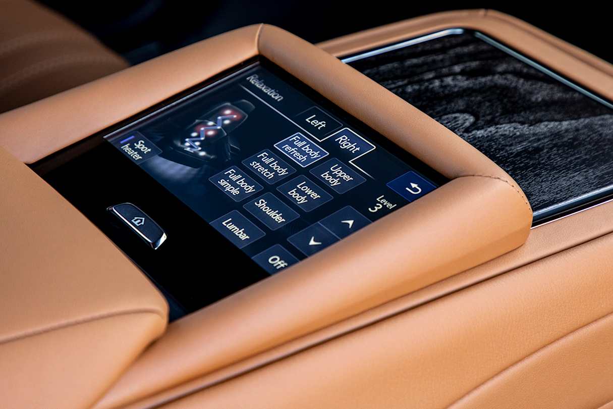 The Sports Luxury features rear-seat tablet-style screens.