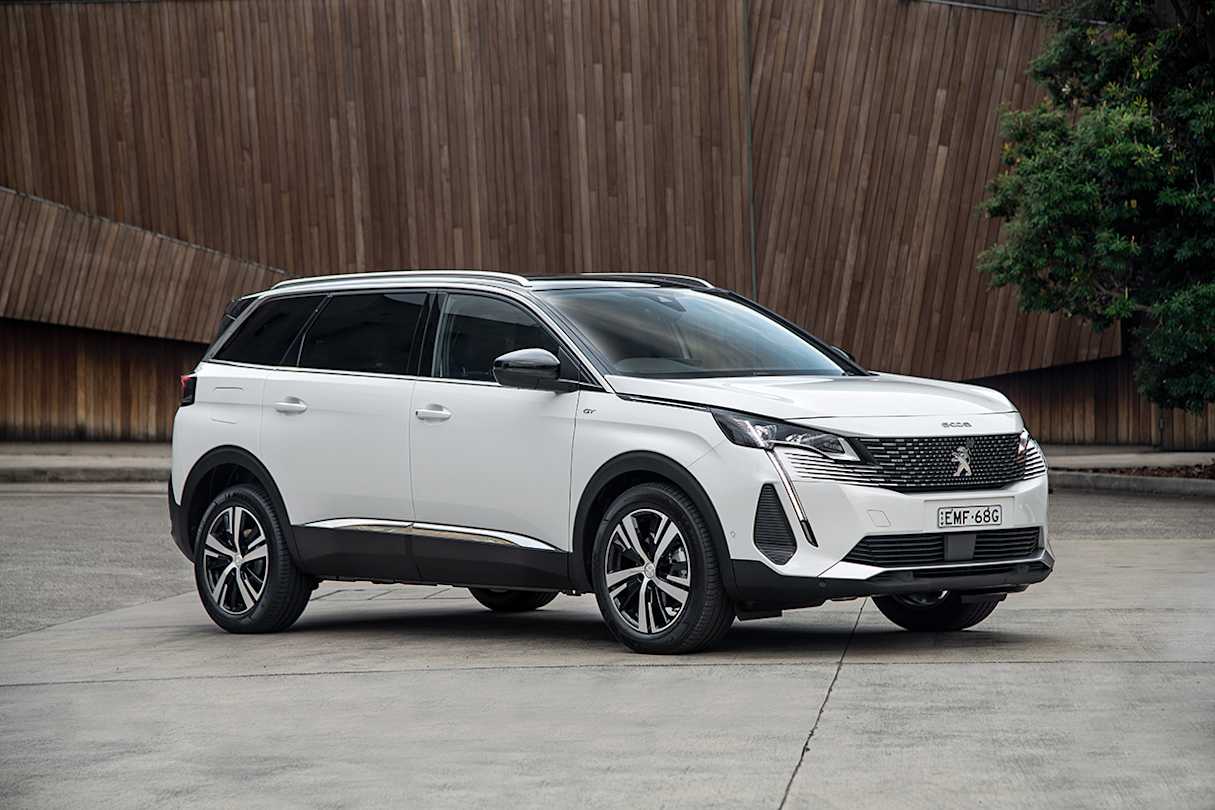 The front is where the facelift action has happened.