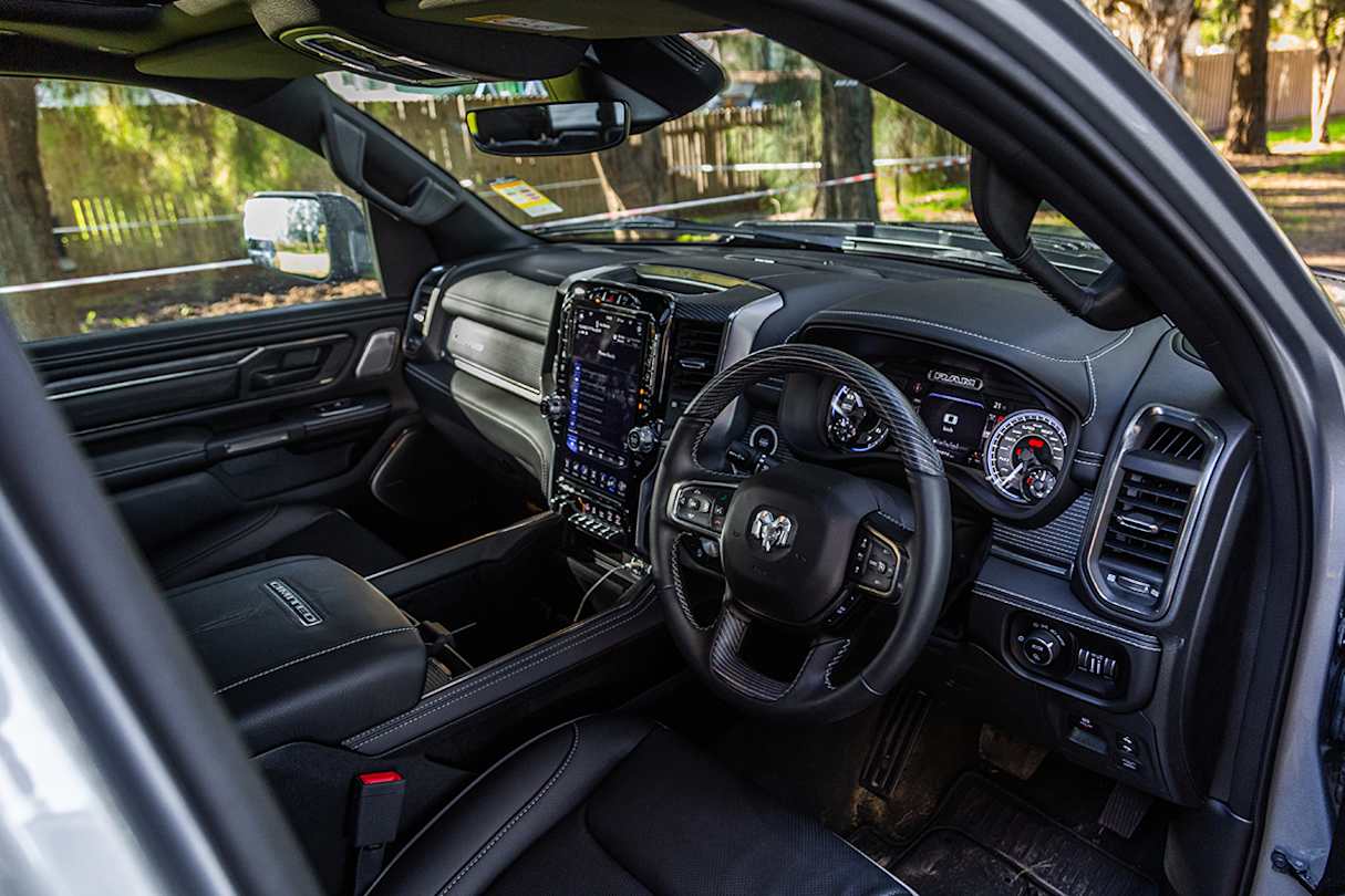 The cabin is so well-insulated from any noise, vibration and harshness that you feel like you’re cocooned for the entire duration of your travels.