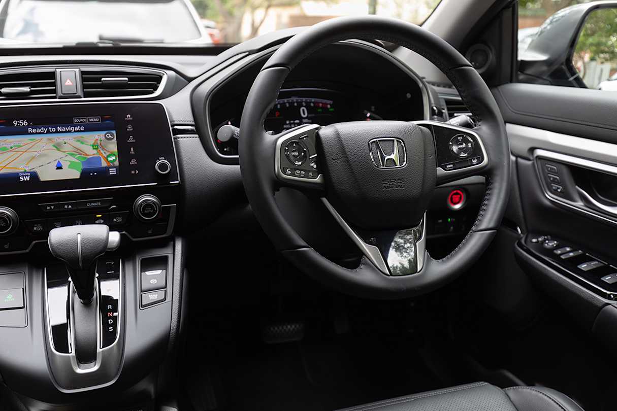 It handles nicely around corners and the steering is easy to turn.