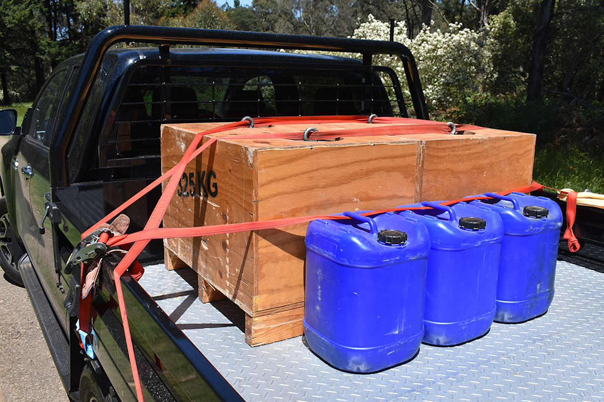 We lifted 740kg into the tray.