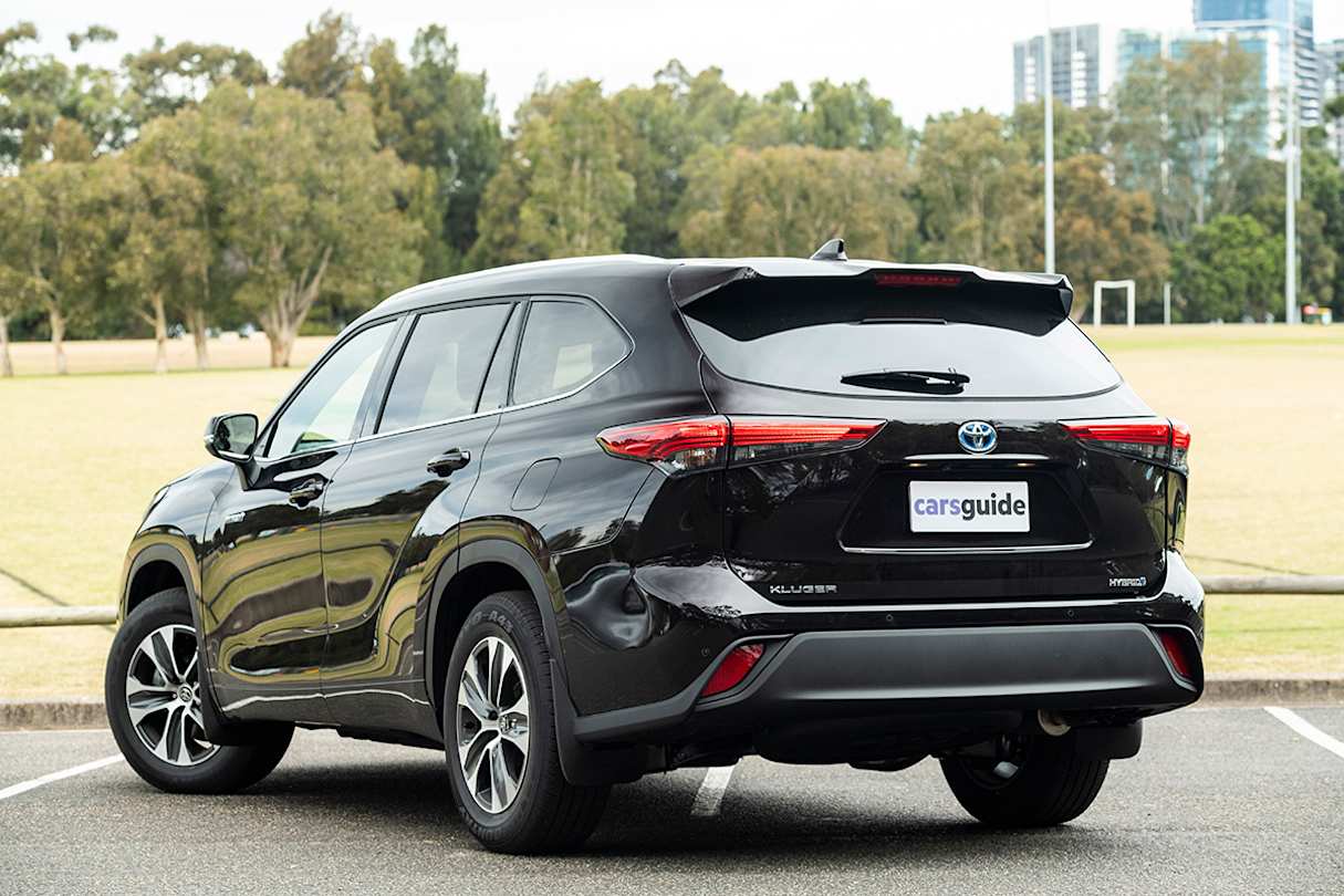 The Kluger’s dimensions are 4966mm end-to-end, 1930mm across and 1755mm tall.