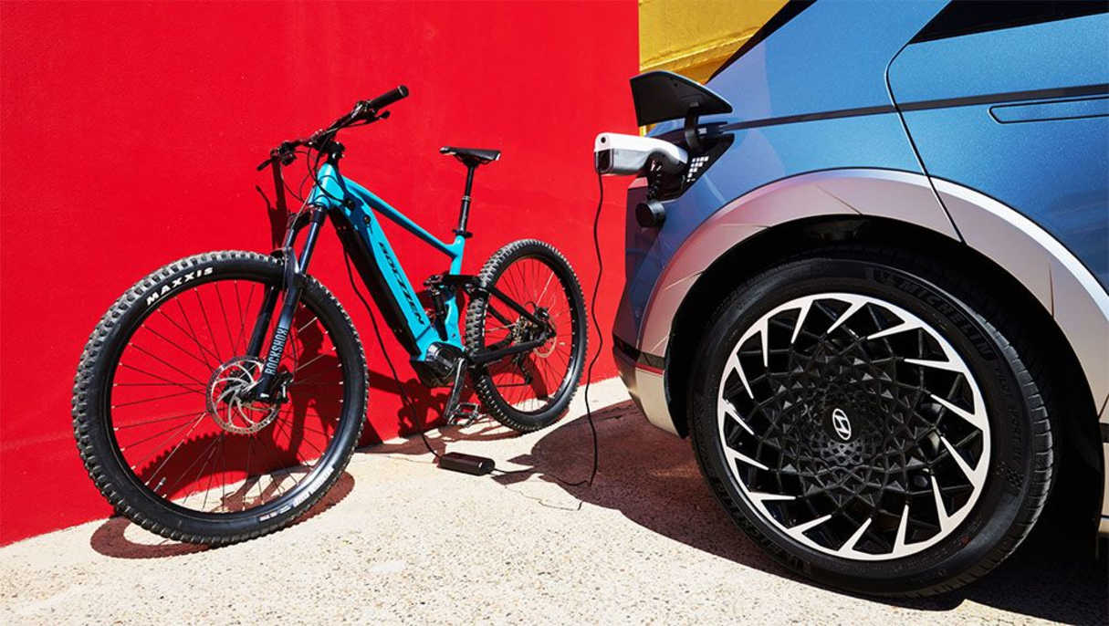 V2L is able to power smaller devices such as an electric bike.