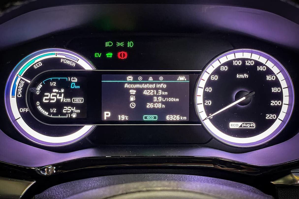 Our overall consumption number, now thrown well out by our long distance drive, landed at 3.9L/100km. (image: Tom White)