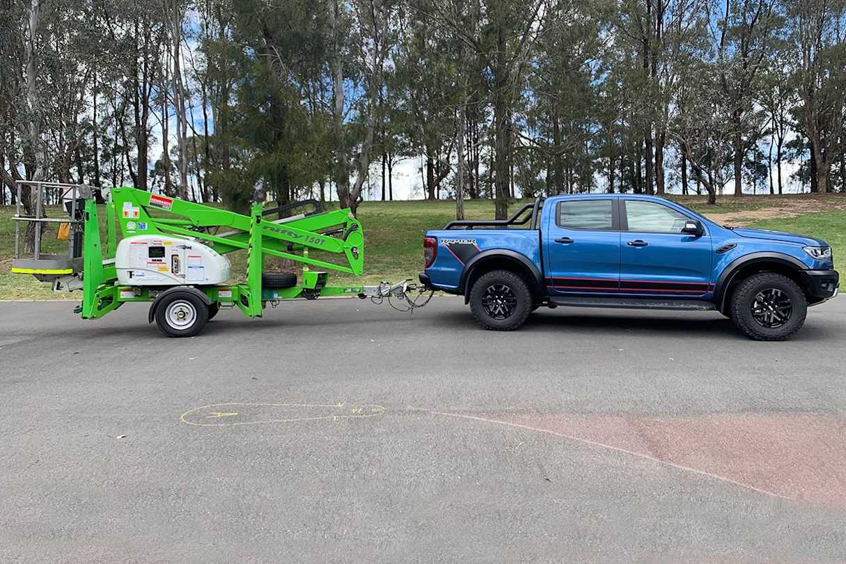 The X’s body dimensions are beefy at 5398mm long on a 3220mm wheelbase, 2028mm wide, and 1873mm tall without a load. (Image: Matt Campbell)