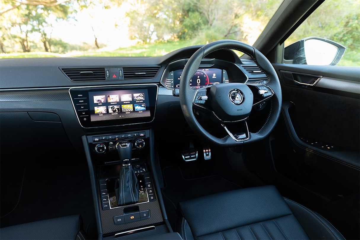 The 9.2-inch touchscreen is nicely positioned and fairly easy to use. (Image: Dean McCartney)