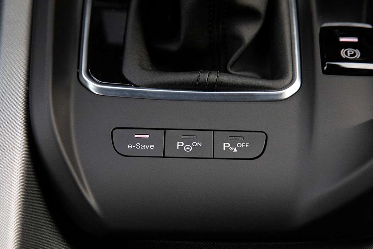 The Tonale PHEV features an 'eSave' mode where you can switch between battery save and battery charge modes.