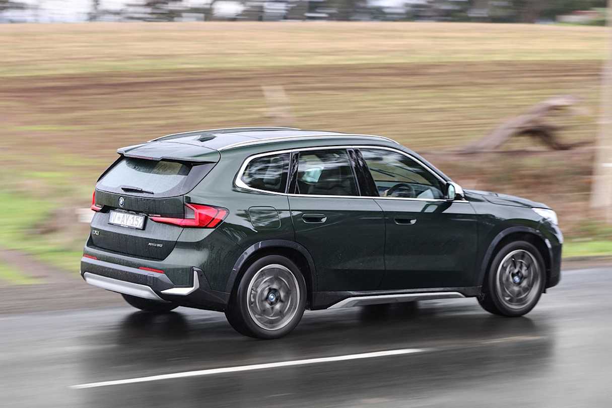 BMW has tuned the xDrive30 to feel inclusive.   