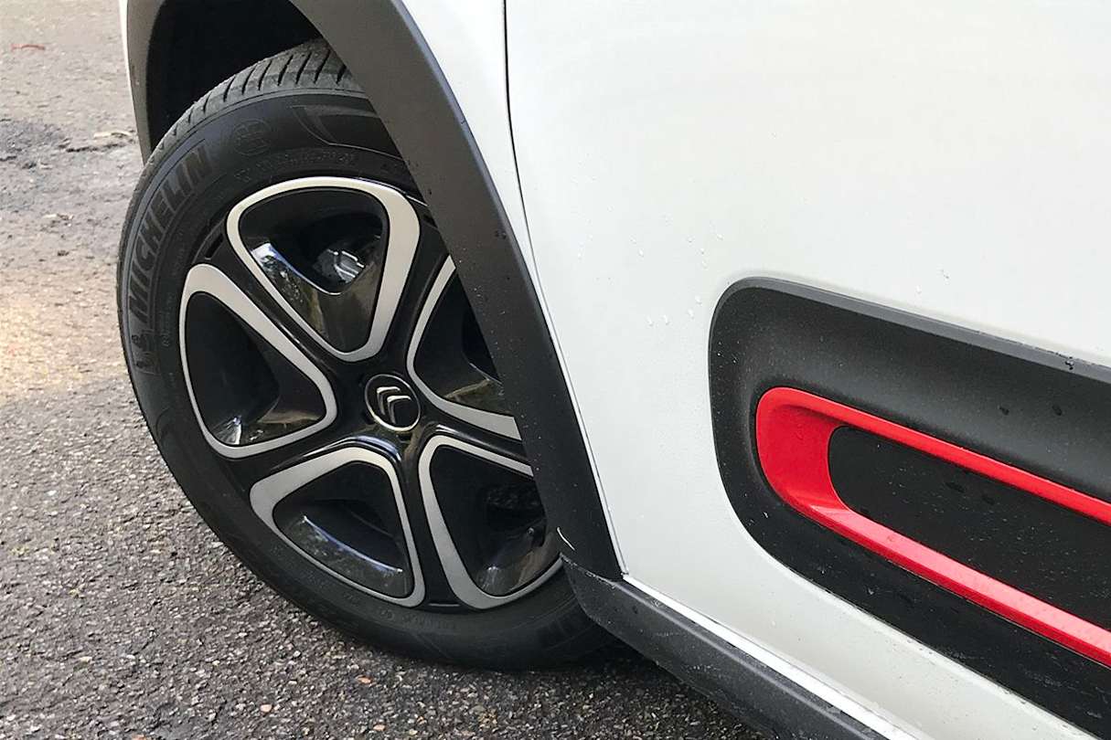 The C3 features 16-inch alloy wheels. (Image: James Cleary)