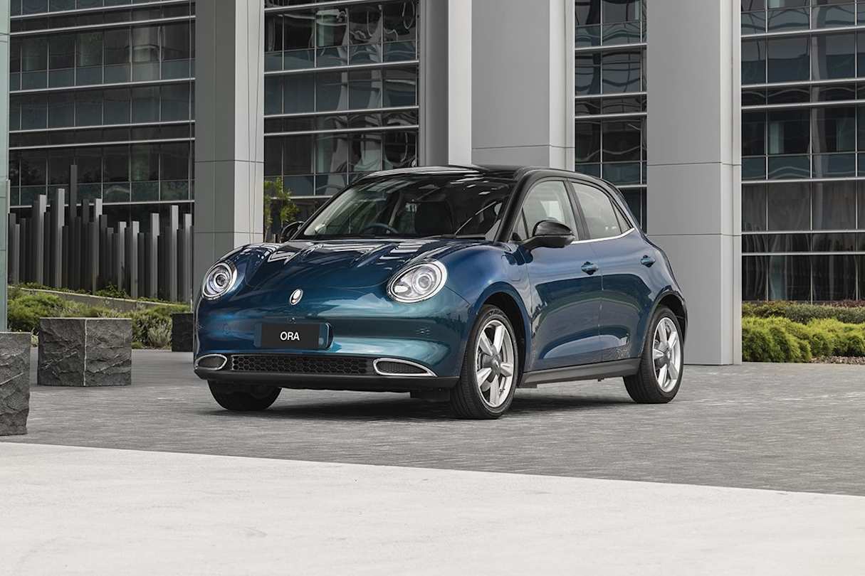 The Ora has a retro design.