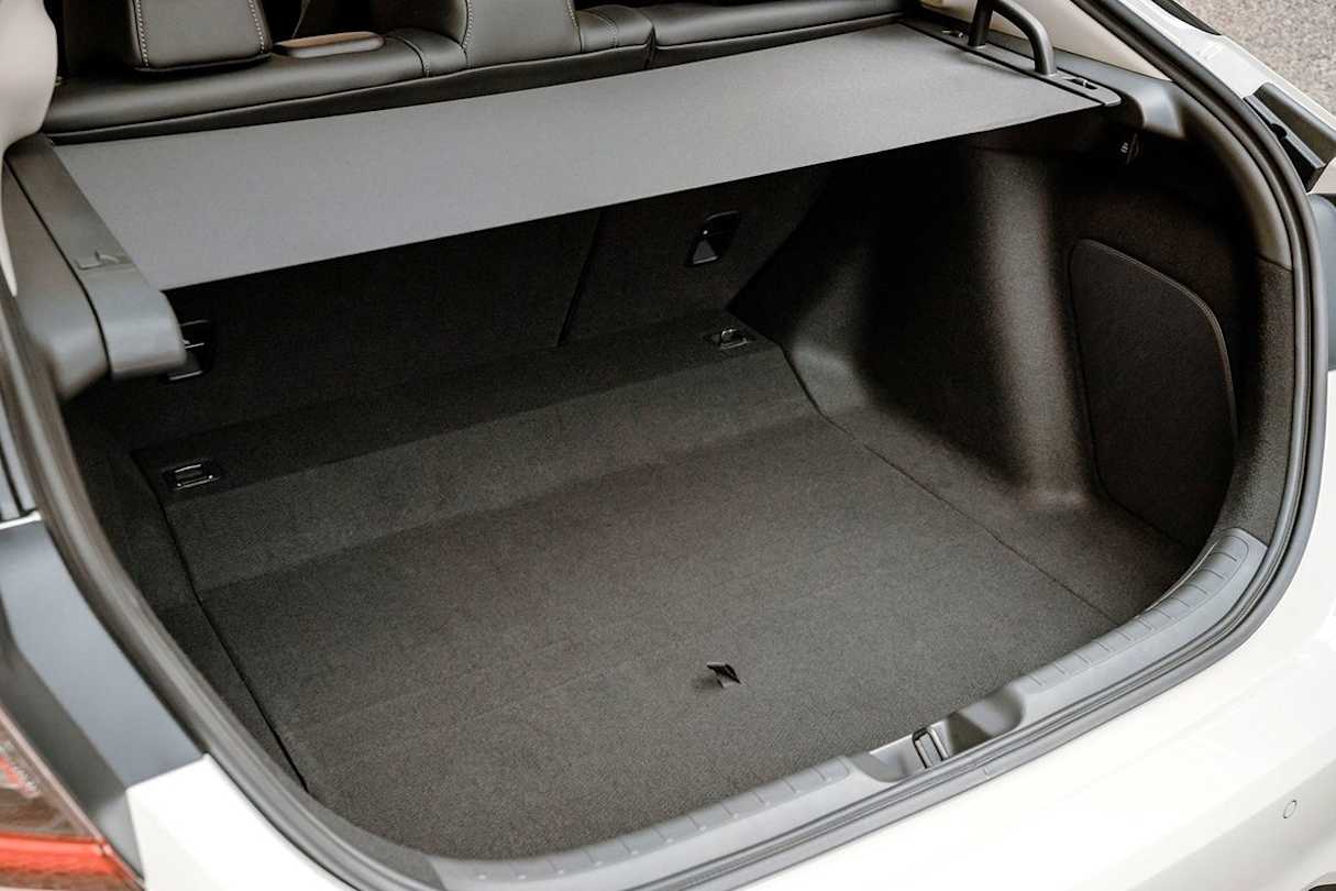 The loading lip is low to aid loading and unloading bulky items.