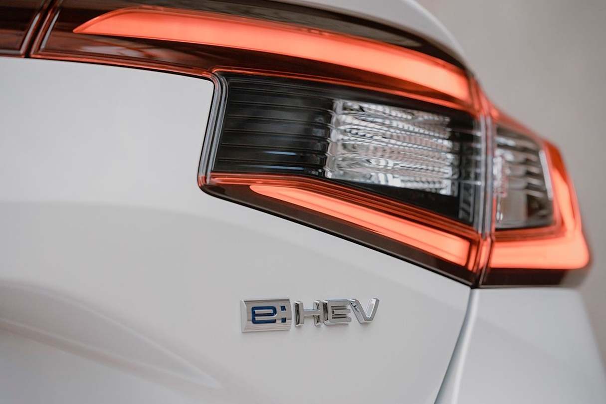 The Civic hybrid's official combined fuel-consumption figure is 4.2L/100km.