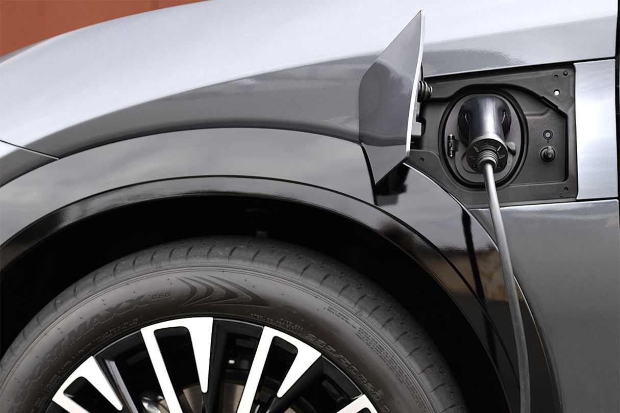 The RZ can be charged from 10-80 per cent in 30 minutes. (Sports Luxury variant pictured)