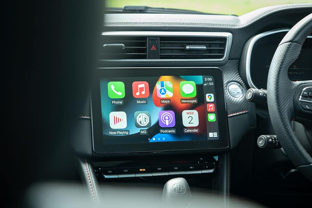 Inside is a large 10-inch multimedia screen that looks impressive. (Image: Tom White)