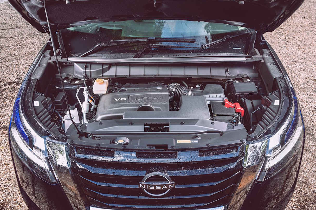 Under the bonnet is a 3.5-litre V6 petrol engine delivering 202kW of power and 340Nm of torque.