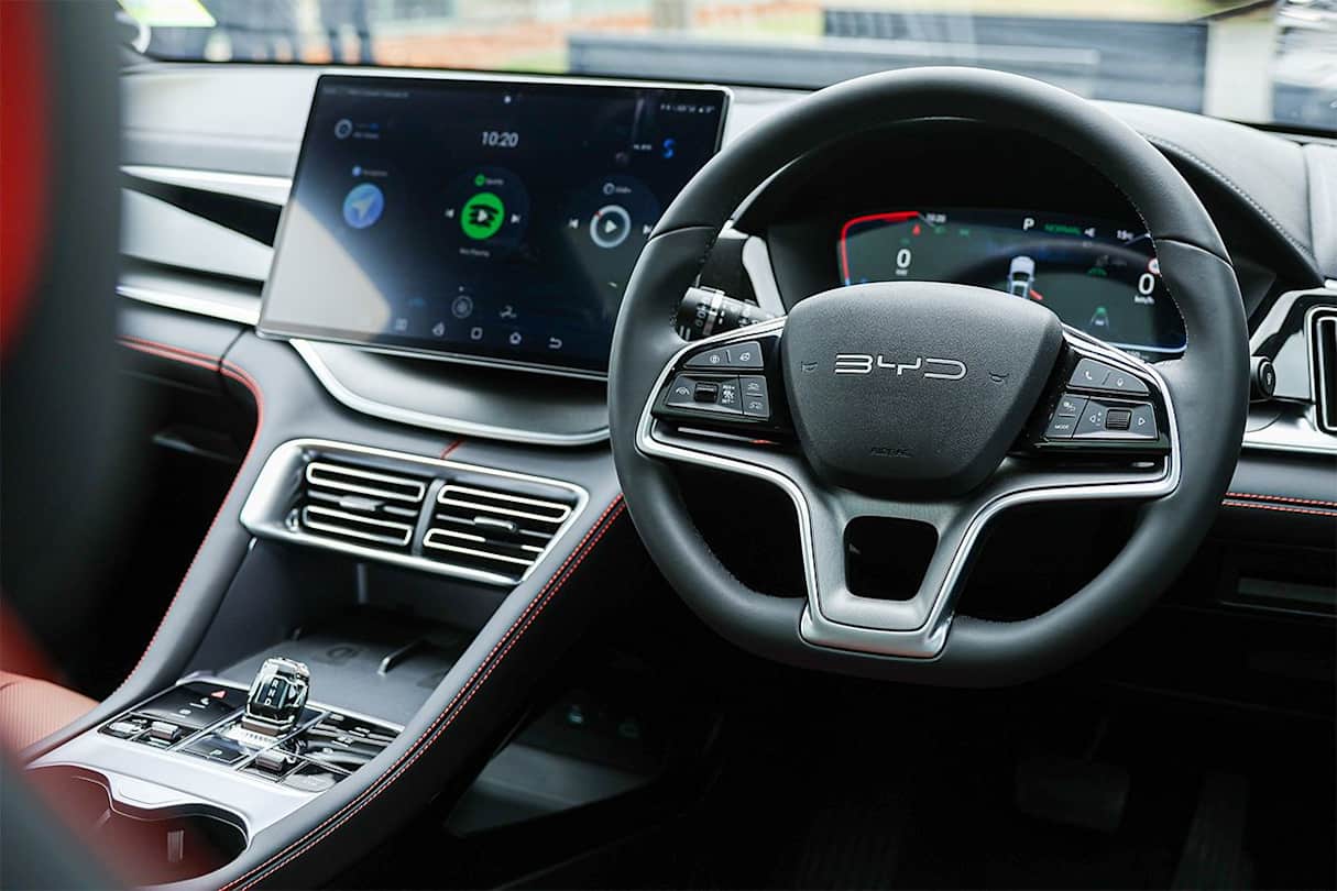 All Sealion 6 models had dull, remote steering feel.