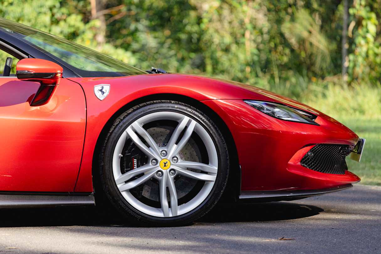 It features 20-inch alloys.