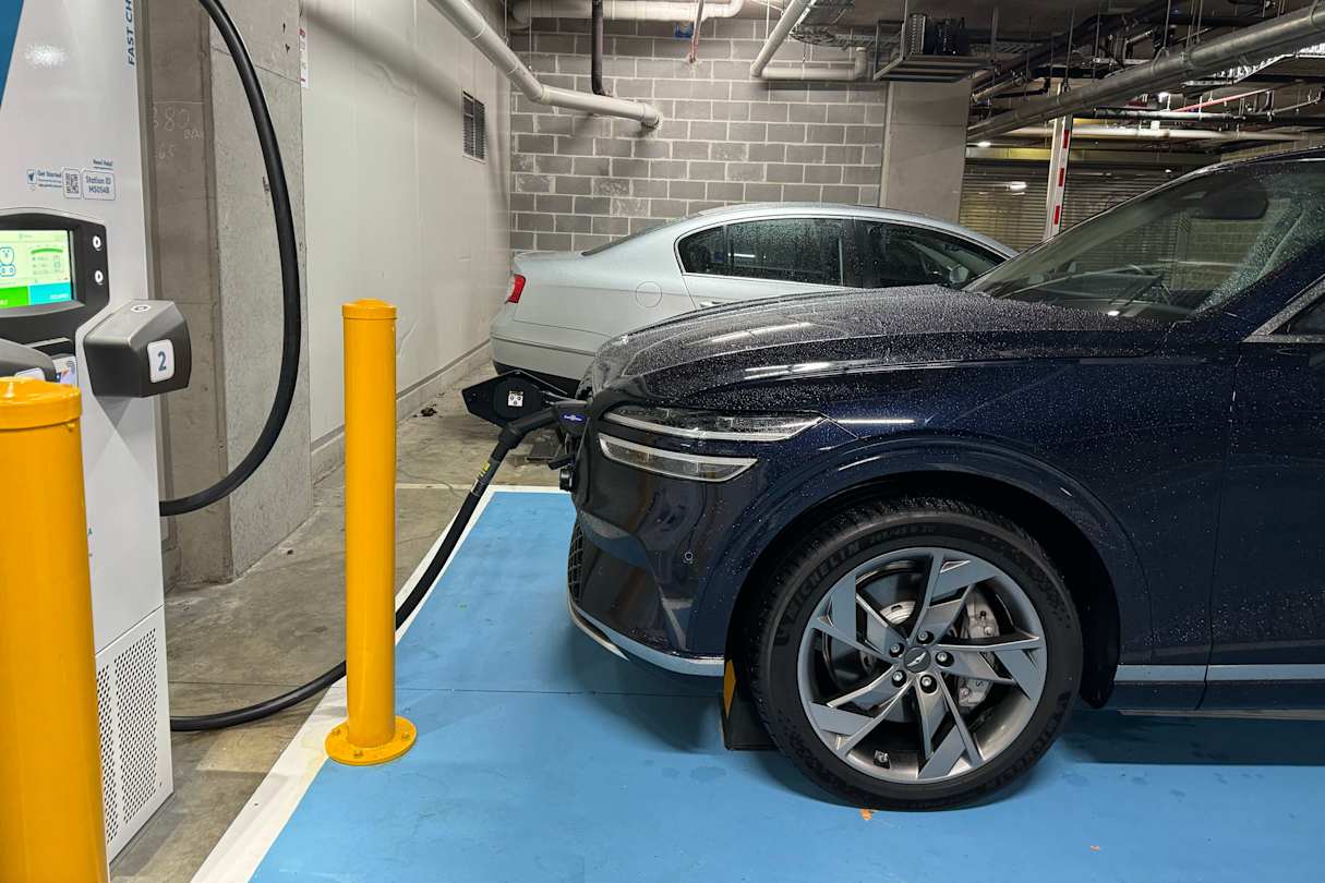 2024 Genesis GV70 Electrified.