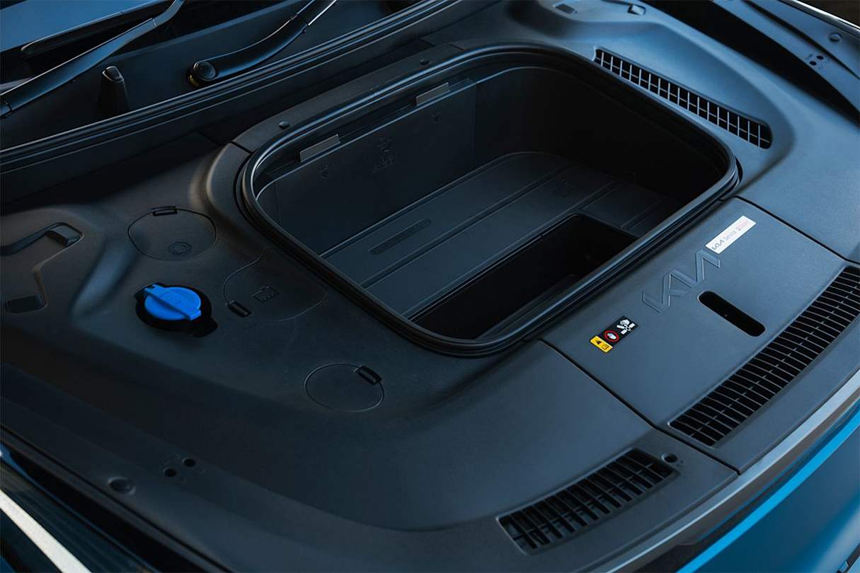 Rear-wheel drive models get a single rear-mounted motor good for 160kW and 350Nm - producing a sprint to 100km/h of 8.2 seconds and a 190km/h top speed. (GT-Line featured)