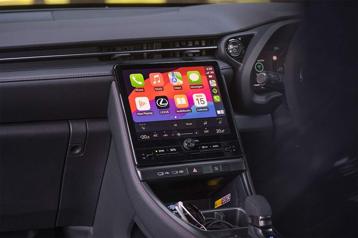 Technology looks great with a 9.8-inch touchscreen multimedia system. (Image: Glen Sullivan)