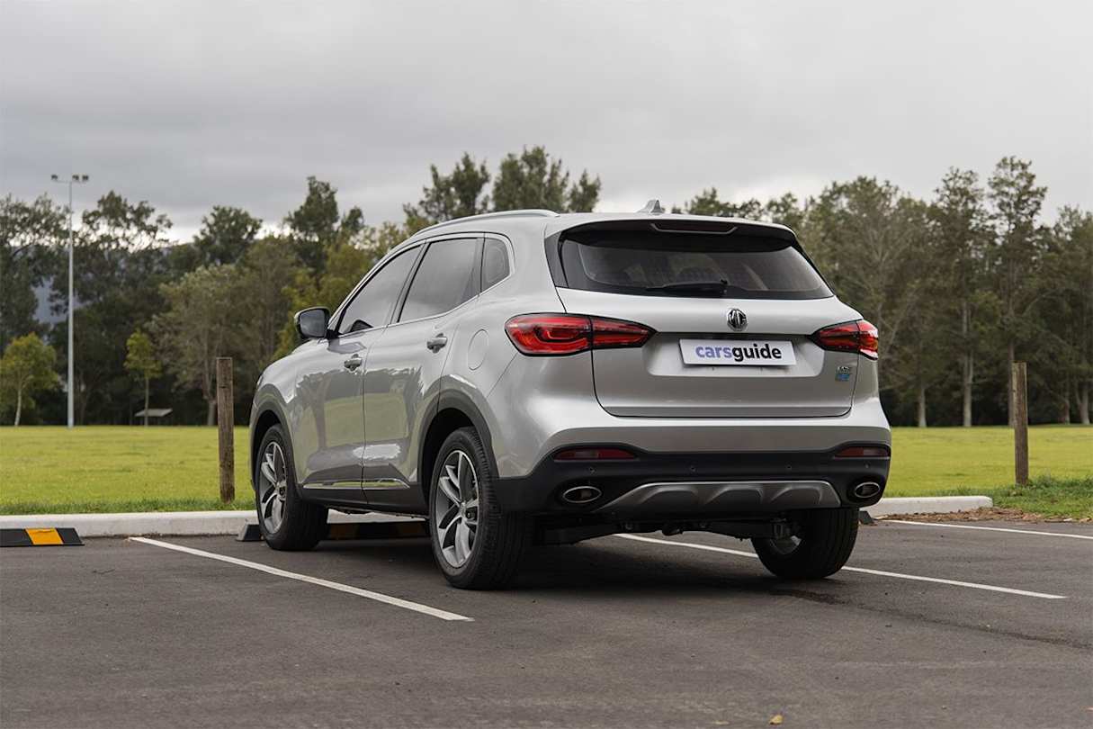 It sits firmly within the medium SUV specs at 4574mm long, 1876mm wide and 1685mm high. (Image: Glen Sullivan)