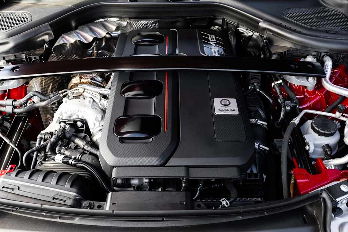 2025 Mercedes-AMG GLC63 S E Performance