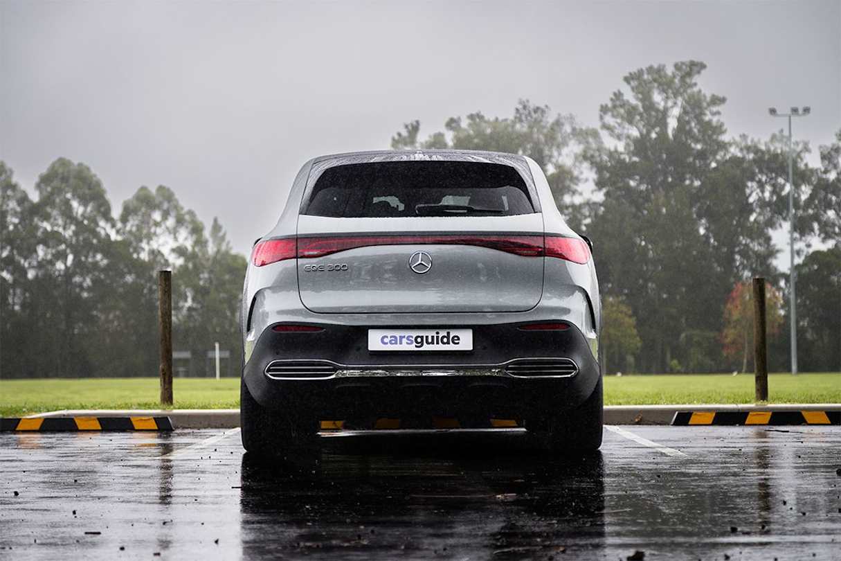 The design is decidedly modern and is easier to tolerate than its sedan sibling but it’s not what I would call a sexy SUV. (Image: Glen Sullivan)