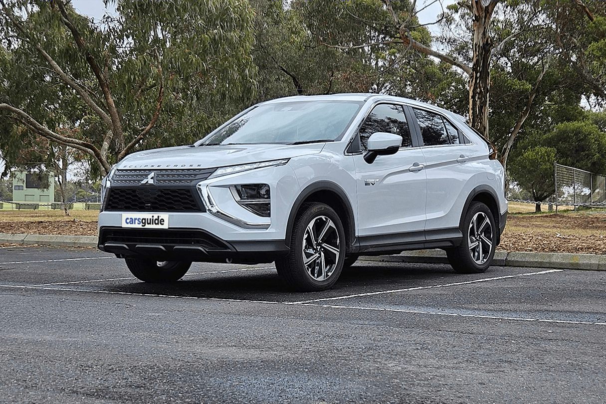 The ES PHEV starts from ,290, before on-roads. (Image: Chris Thompson)